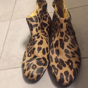 Nine West Animal Print Booties Size 10 1/2